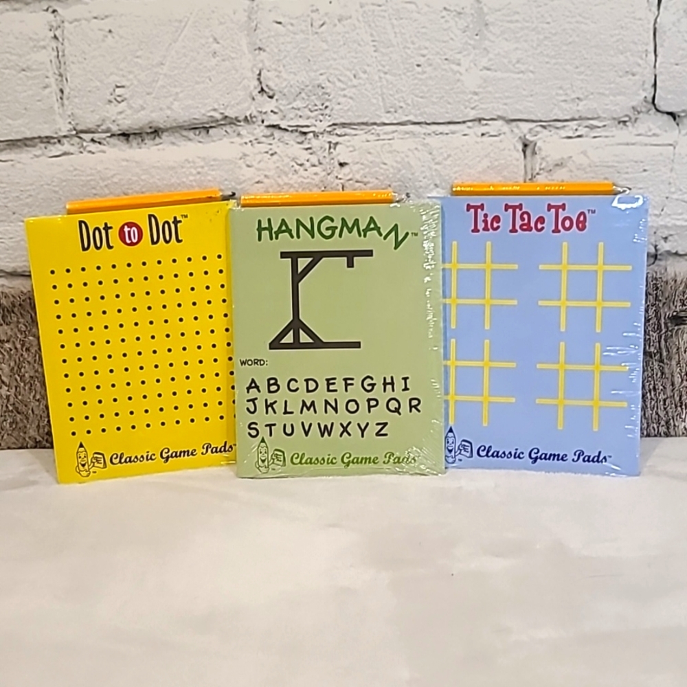 Classic Game Pads Travel/Vacation Set - Tic Tac Toe/Hangman/Dot to Dot NIB/NWT